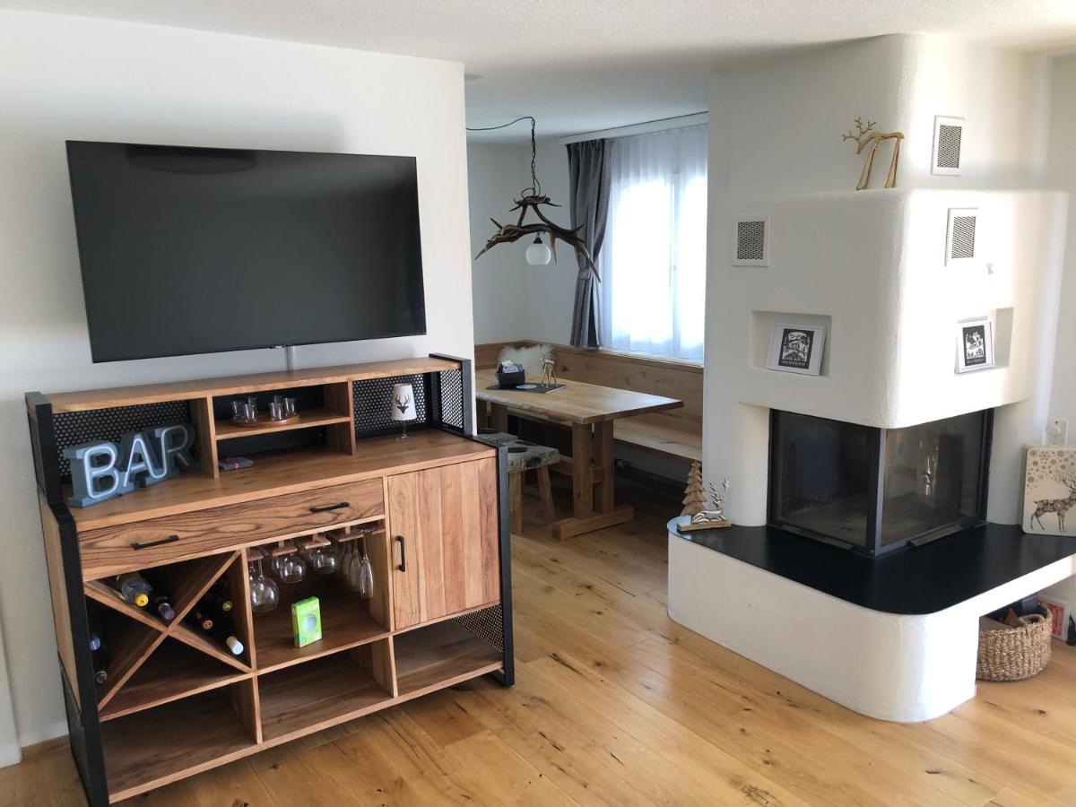 Renovated 3 Rooms Apartment In Ruschein Near Laax Zewnętrze zdjęcie