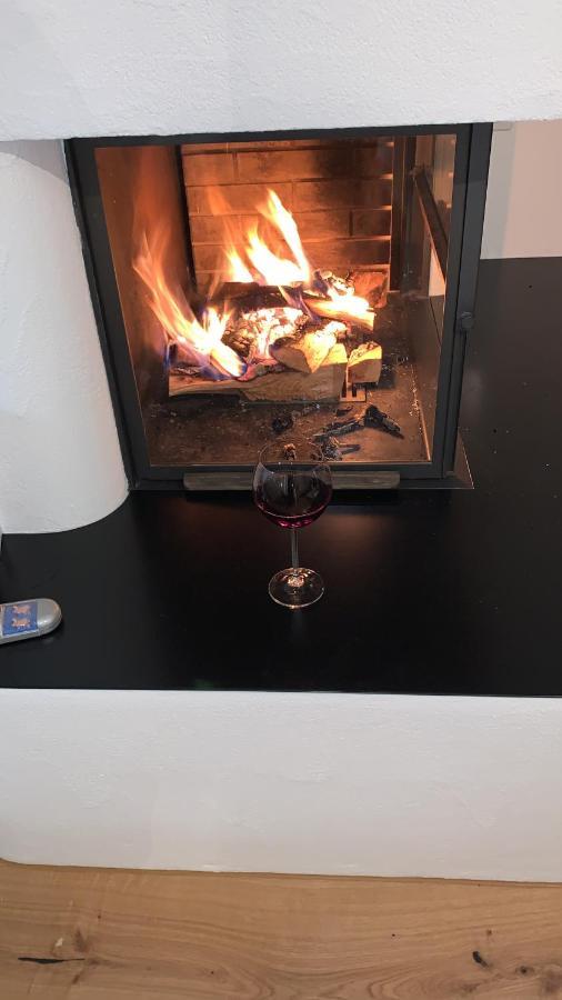 Renovated 3 Rooms Apartment In Ruschein Near Laax Zewnętrze zdjęcie