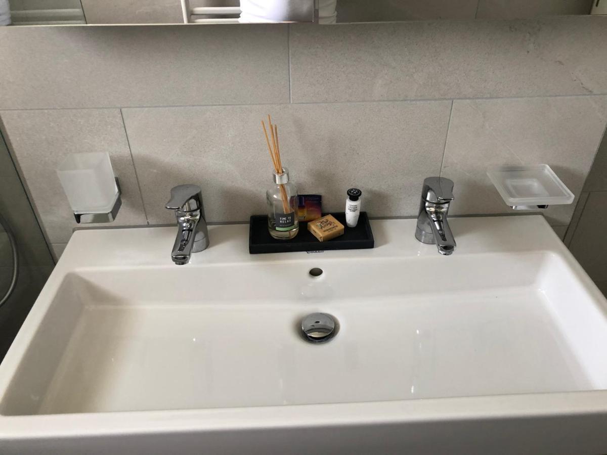 Renovated 3 Rooms Apartment In Ruschein Near Laax Zewnętrze zdjęcie